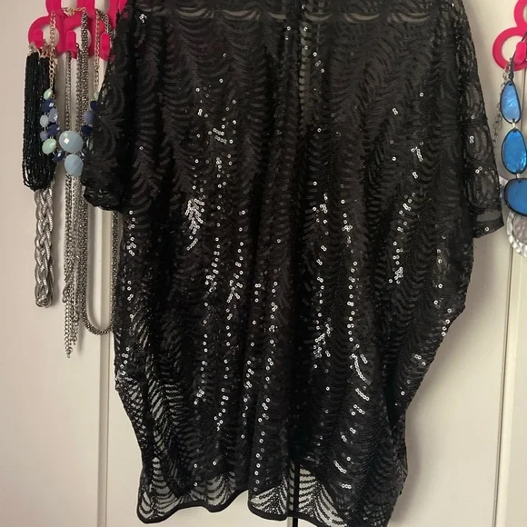 Fabulous Sequin Kimono Cardigan! - Picture 2 of 6